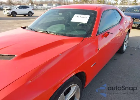 2017 Dodge Challenger R/T z USA, uszkodzony, nr VIN 2C3CDZBTXHH656425